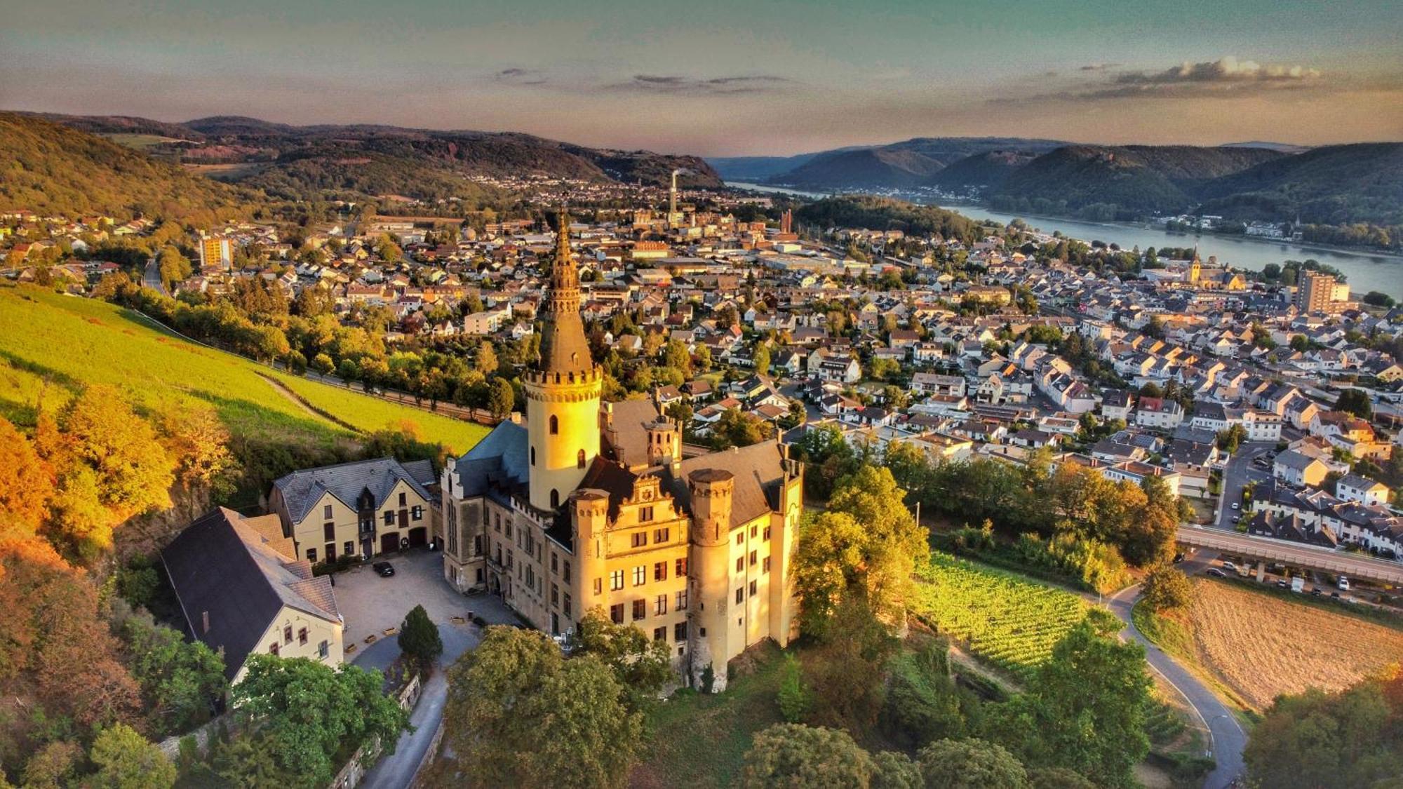 Schloss Arenfels Бад-Ґеннінген Екстер'єр фото