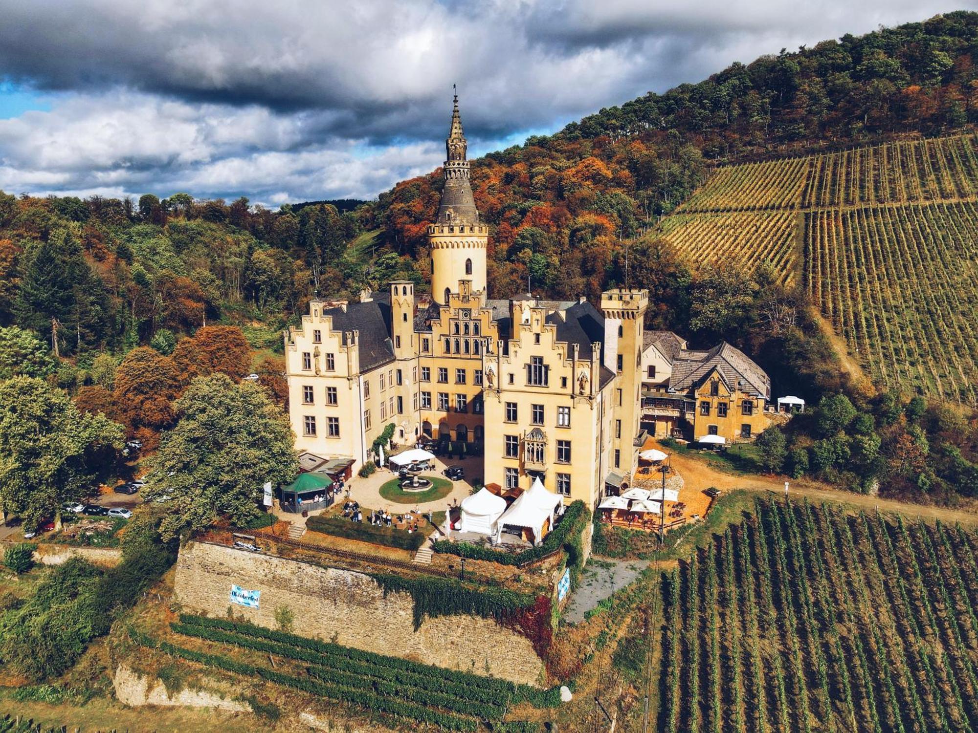 Schloss Arenfels Бад-Ґеннінген Екстер'єр фото